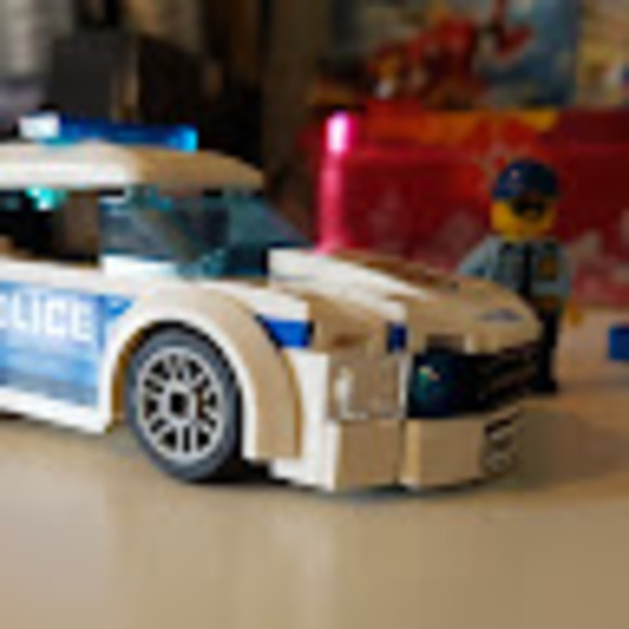 Meet your Posher, Laferrari - Picture 1 of 1